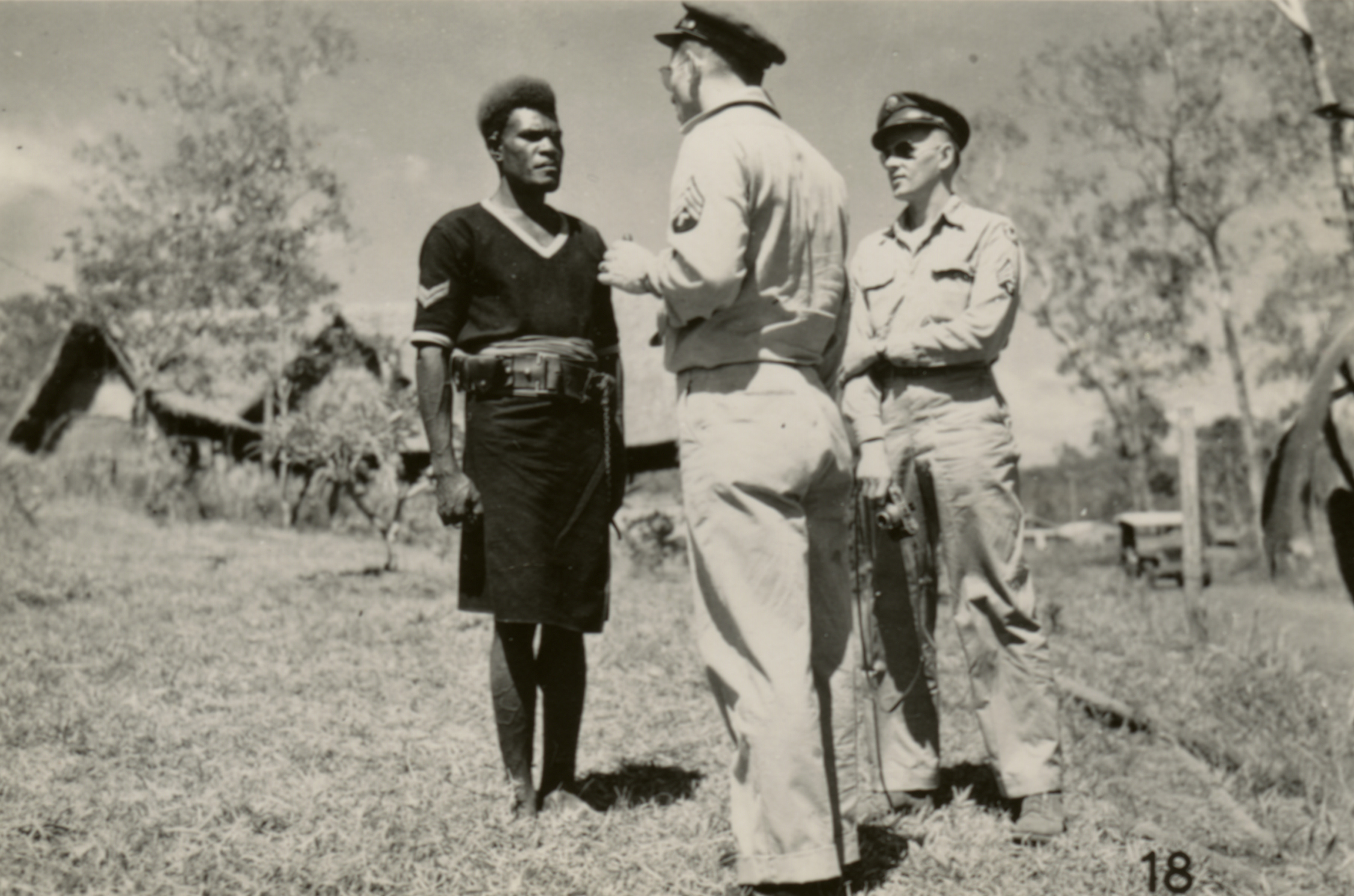 https://www.ww2online.org/image/native-policeman-and-american-servicemen-papua-new-guinea-1944